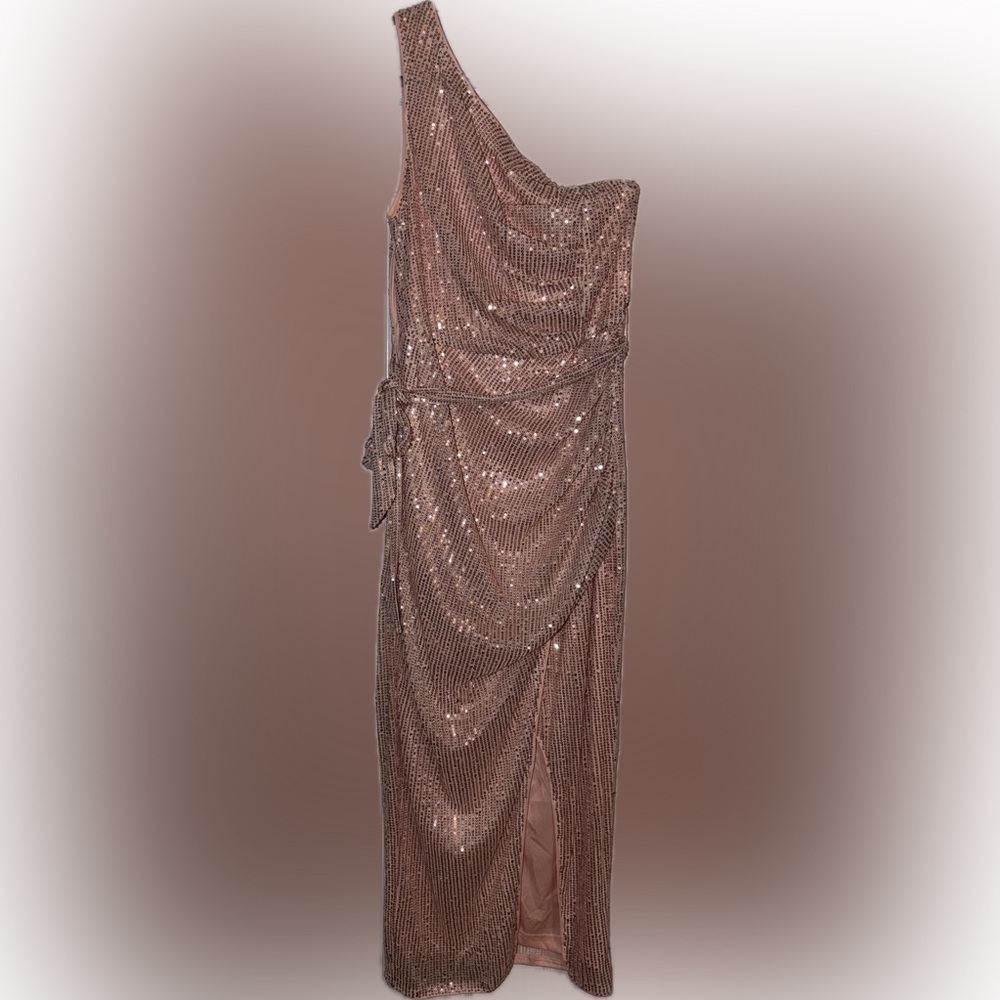 Rose Gold Sequins One-Shoulder Dress - Picture 4 of 7